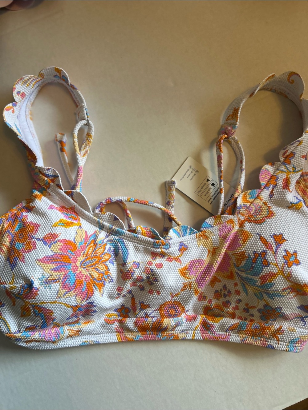Cupshe Floral Textured Bikini Top Size L
